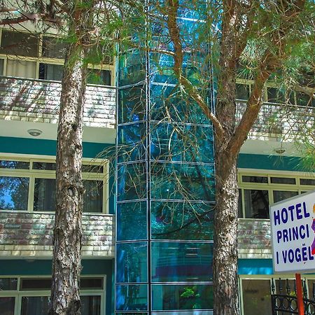 Hotel Princi i Vogel Velipojë Esterno foto