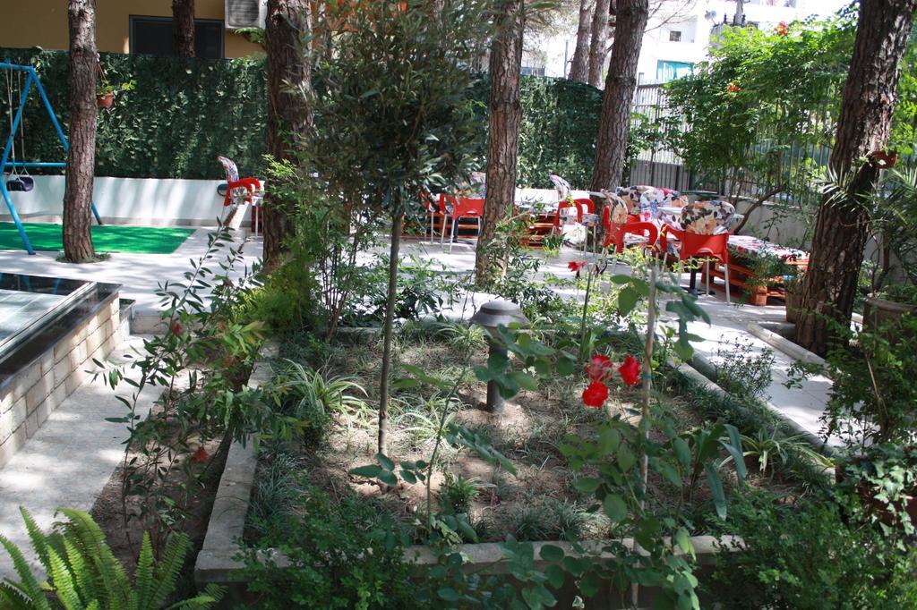 Hotel Princi i Vogel Velipojë Esterno foto