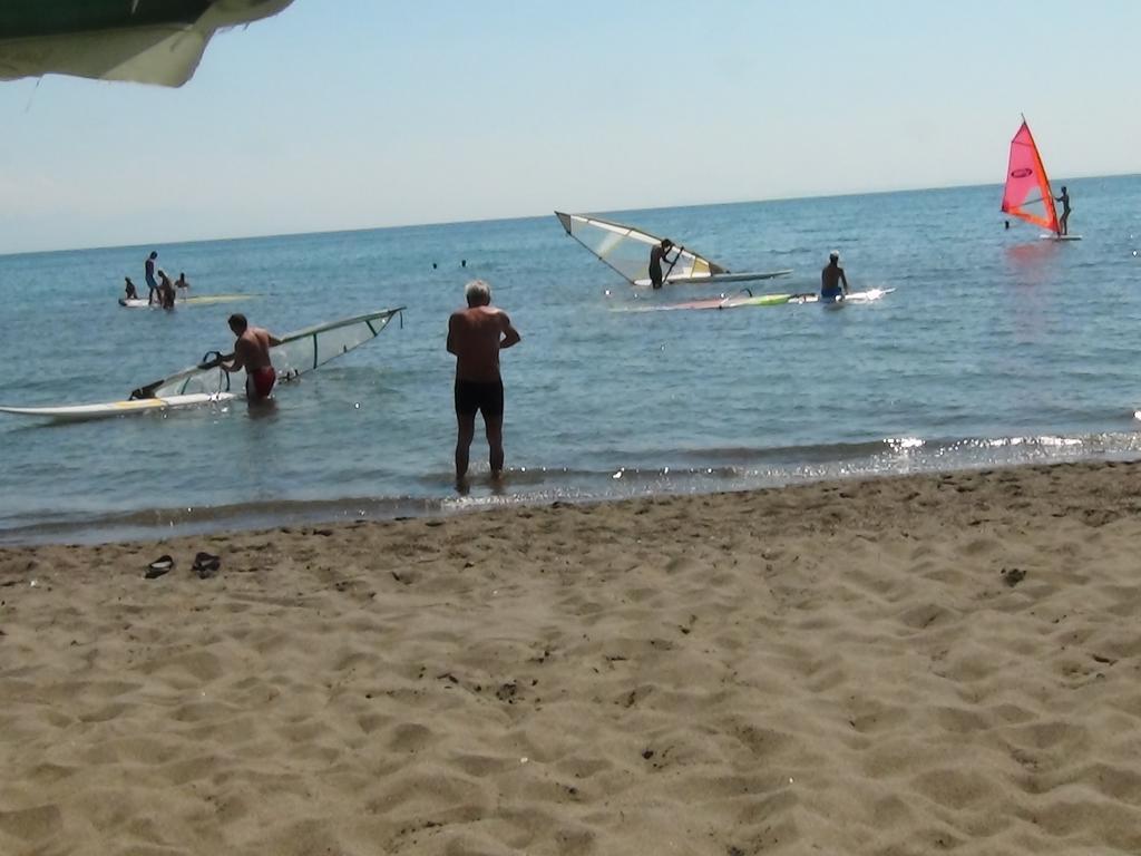 Hotel Princi i Vogel Velipojë Esterno foto