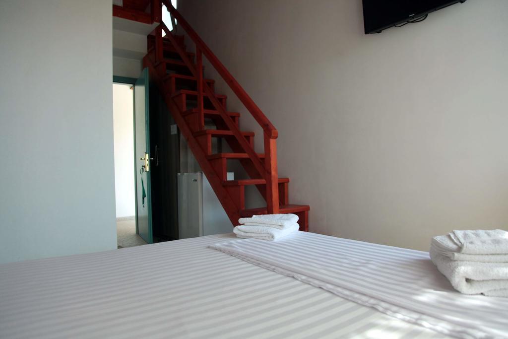 Hotel Princi i Vogel Velipojë Esterno foto